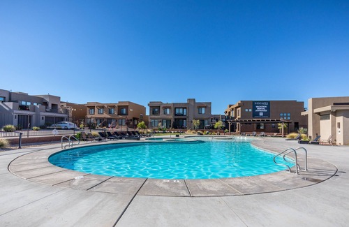 St. George Villa | Sunny Ledgeview Retreat at The Ledges *Resort Amenities Included!*