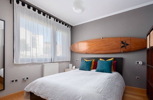 Oviedo City Centre Apartment | Sunny, modern apartment | Walk everywhere | Sleeps 4