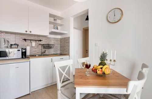 Krizna luka Apartment | Sunny New Hideaway Near the Beach on the Island of Hvar