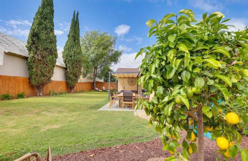 Ivey Ranch - Rancho Del Oro House | Sunny Oceanside Home with Patio, 5 Mi to Downtown!