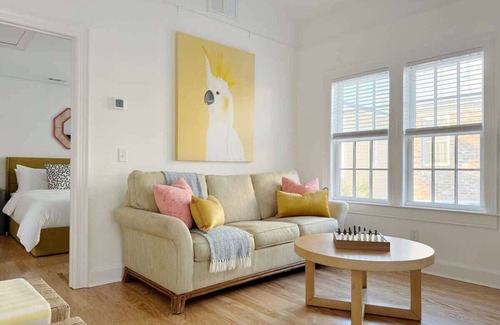 Eastside Apartment | Sunny & Playful Carriage House in Downtown Savannah Stay Here and Walk Everywher