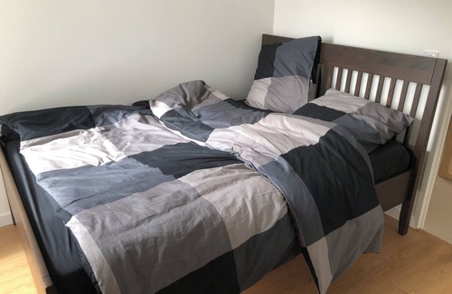 Colombes Bed & Breakfast | Sunny room 14 minutes from Saint Lazare