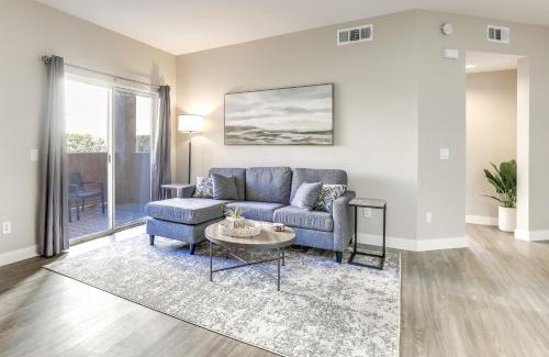 San Diego Apartment | Sunny San Diego Condo with Pool Access Near Wineries