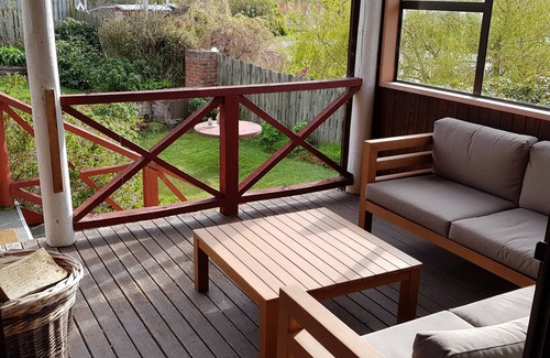 Naseby House | Sunny spacious 3 BDM home with awesome views