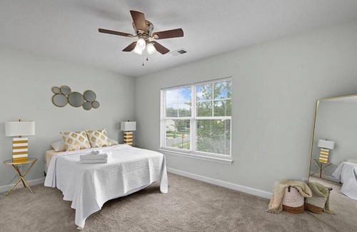 Paw Creek House | Sunny Spacious Oasis 10 min fr Whitewater Center