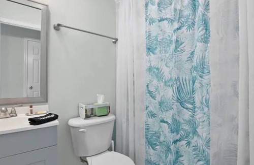 Paw Creek House | Sunny Spacious Oasis | 10 min fr Whitewater Center