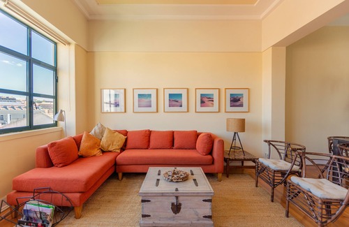 Sao Jose Apartment | Sunny, spacious, very homely apartment in the heart of Lisbon