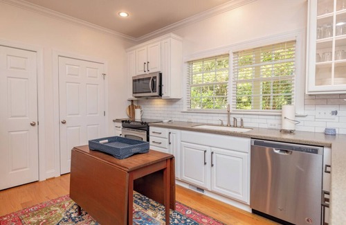 Macon House | Sunny Sylvan Hideaway | Private & Peaceful | Fantastic Views