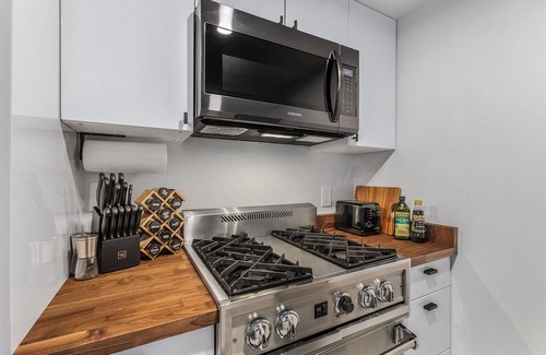 Green Lake Apartment | Sunnyside Studio on Green Lake