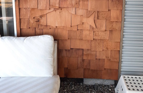 Brew Bay Cabin | Sunray Cabana, private oceanfront getaway!