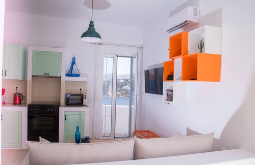 Leros Villa | Sunrise Bay. Modern Cycladic House near the beach with a magnificent view.
