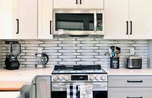 Colington House | Sunrise Bliss