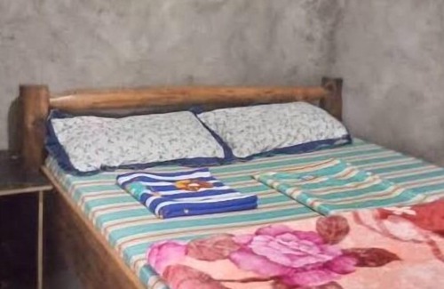 Kampala House | Sunrise homestay Sipi