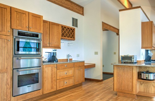 Cullowhee House | Sunrise Kingdom | Private Mountain Home with Impeccable Views