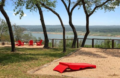 Spicewood House | Sunrise Lodge - Main Cabin