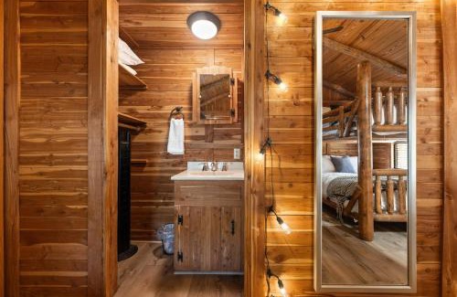 Spicewood House | Sunrise Lodge on Lake Travis