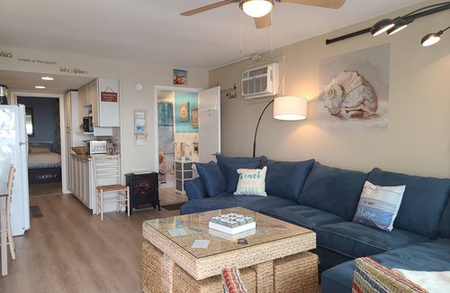Wildwood Crest Condo | Sunrise Ocean Front Condo *End Unit* Steps from the Beach, open year round.
