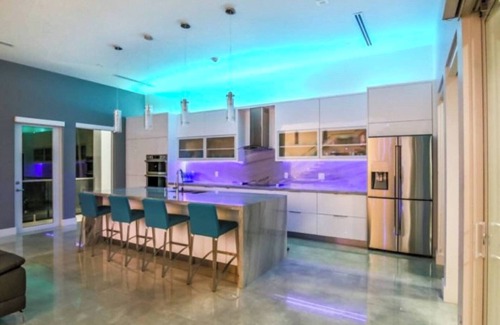 Marathon House | Sunrise Paradise on Sombrero Brand New 4 bed 5 bat