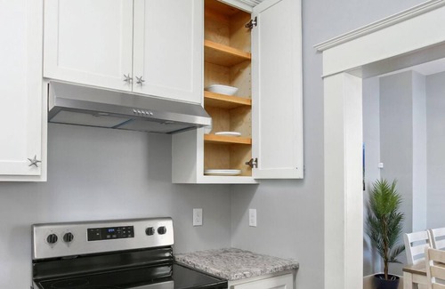 San Jacinto House | Sunrise Serenade! Fabulous Location, with Beautiful Ocean View!