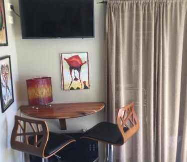 Collingwood House | Sunrise suite