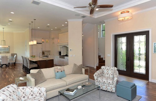 Nokomis House | SUNRISE/SUNSET VIEWS ~ Casey Key Lux ~ 2 Masters & All Bdrm Suites, Pool + Beach