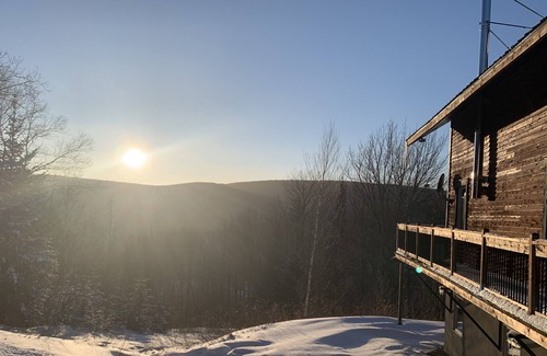 Saint-Julien Ski Chalet | Sunset Peak Chalet