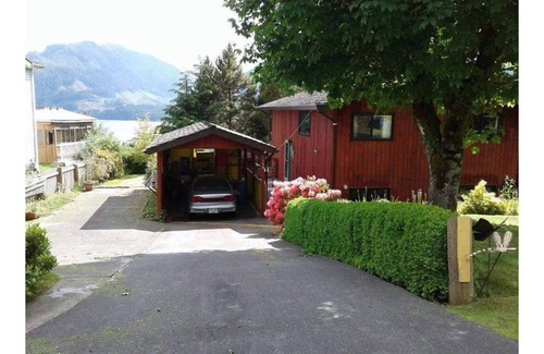 Port Alice House | Sunseeker B & B in Port Alice