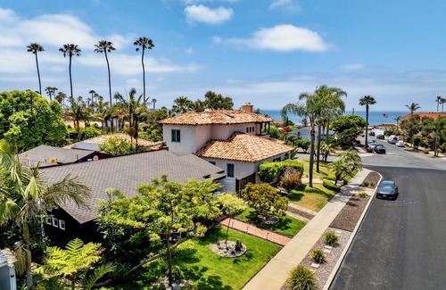 Sunset Cliffs Apartment | Sunset Cliffs Studio located 4 houses in from the water