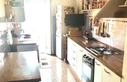 Pigneto Bed & Breakfast | Sunset Colosseo B&B metro to St. Peter's in the Vatican