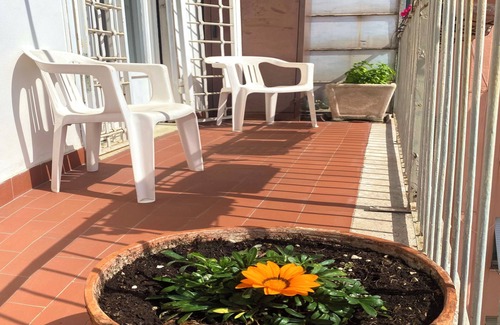 Pigneto Bed & Breakfast | Sunset Colosseo B&B metro to St. Peter's in the Vatican