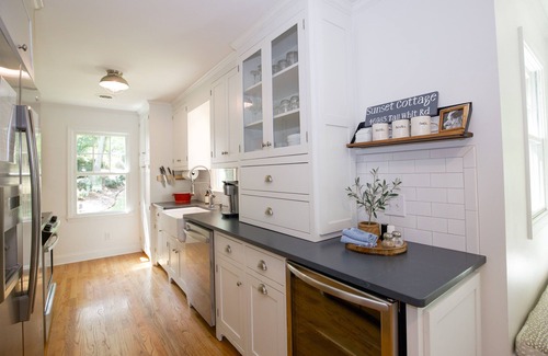 New London House | Sunset Cottage on Badin Lake, NC!