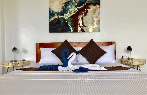 Romblon Island Hotel | Sunset Cove Beach & Dive Resort