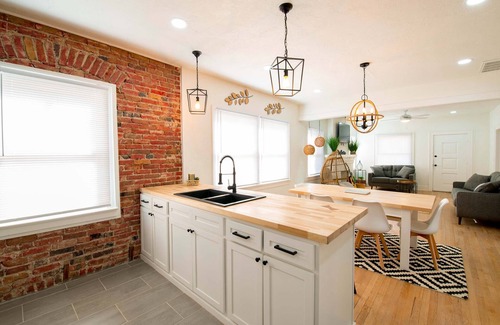 El Paso House | Sunset Heights Bungalow near Downtown and UTEP