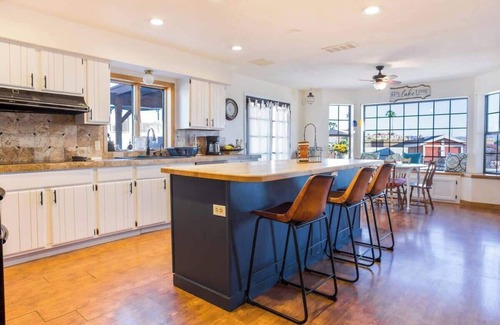 Lake Havasu City House | Sunset Lake Views | Pool Hot Tub Sleeps 16