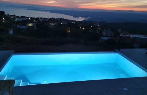Pylos-Nestoras Apartment | Sunset Luxury Villa Akritochori