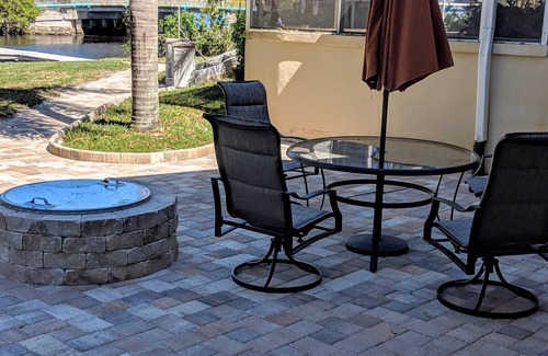 Tarpon Springs Apartment | Sunset Palms - Waterfront Apartment with Direct Access to Gulf