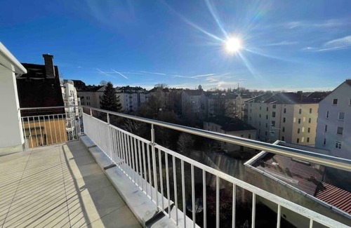 Innenstadt Apartment | Sunset Penthouse I Dachterrasse I Whirlpoolwanne