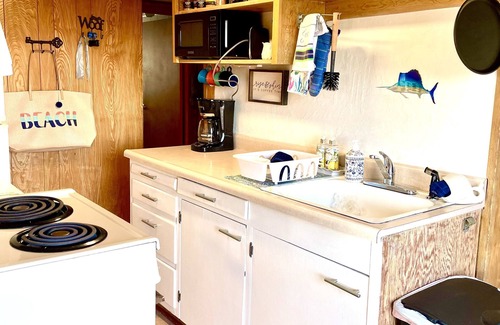 Oceanside House | Sunset Serenade Oceanview Property in Oceanside, 4 minute walk to beach.