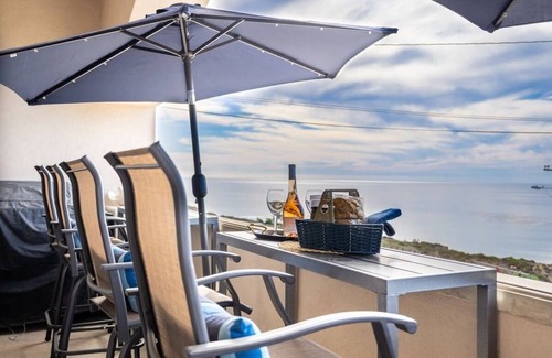 Sunset Cliffs House | Sunset Serenity On The Cliffs | Balcony| Oceanview