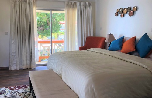Villa Hotel | Sunset Shores Beach Hotel