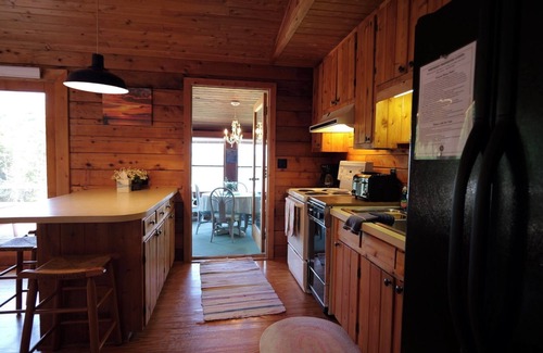 Drummond House | Sunset Shores on Drummond Island