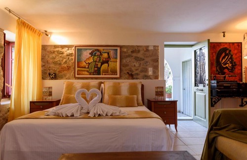 Hydra Apartment | Sunset Studio