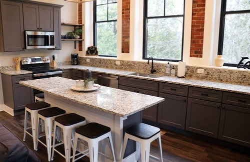 Boyne City Apartment | Sunset View - Loft 5 Penthouse