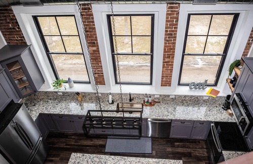 Boyne City Apartment | Sunset View - Loft 5 Penthouse