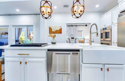 Port St. Joe House | Sunset Views, On-site Catch & Release Fishing!