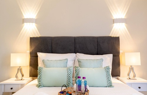 Portimao City Centre House | SunsetRiver Guesthouse