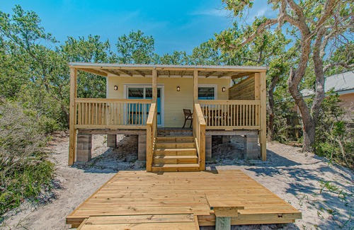Fort Morgan House | Sunsets and Relaxation await - Spot of Sun Bay Cottage