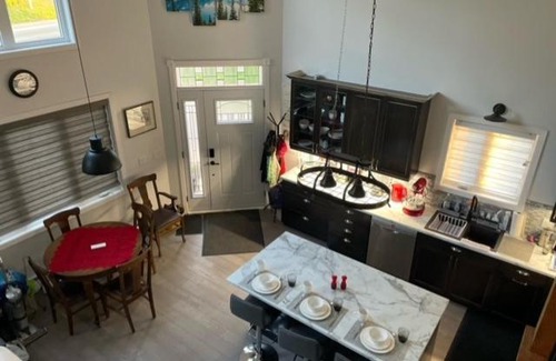 Greater Napanee House | Sunsets At The Oasis