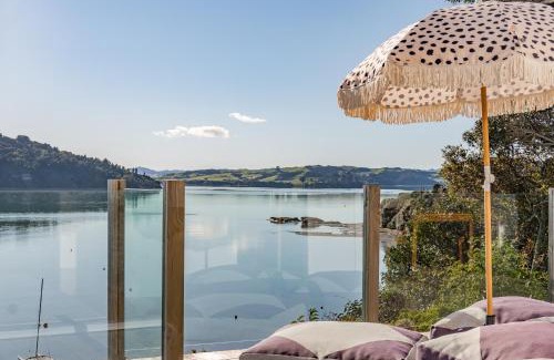 Raglan House | Sunshine Rise
