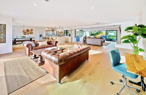 Carlsbad House | Sunshine Stunner